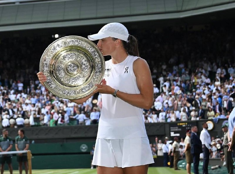 Ига Швёнтек — победительница Wimbledon: подробности