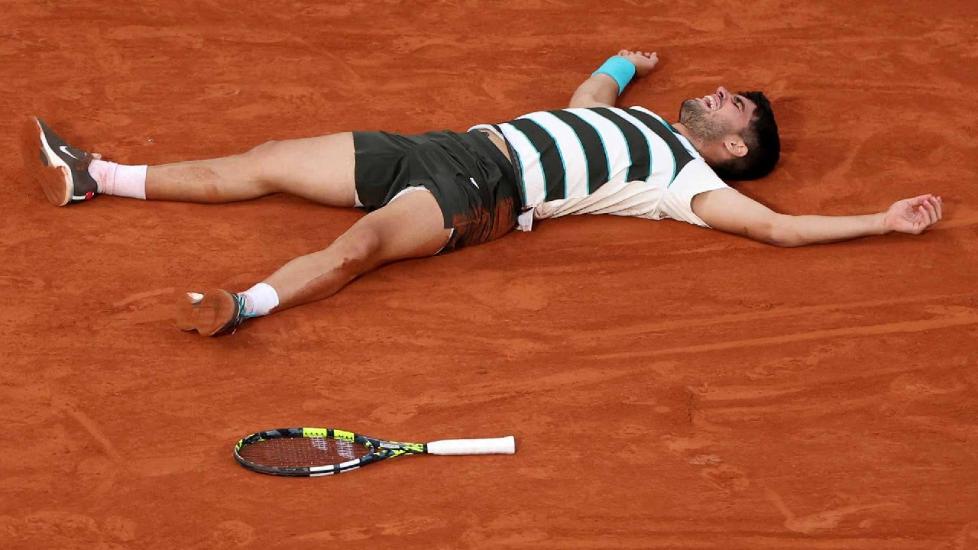  Алькарас выгрыз победу у Синнера в финале Roland Garros