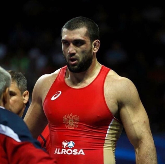 Олимпийский чемпион Махов второй раз дисквалифицирован за допинг