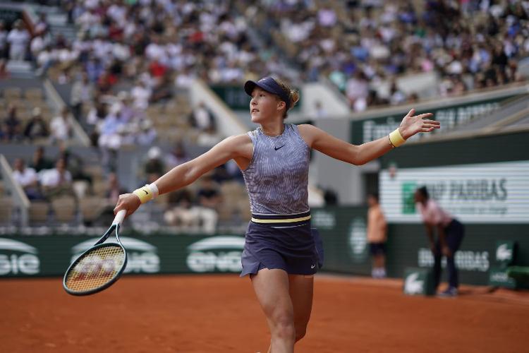 Стало известно, сколько заработала Мирра Андреева на Roland Garros