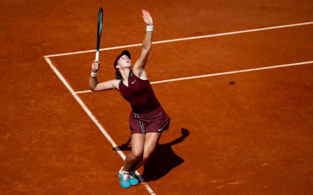 Mirra_Andreeva_-_Roland_Garros_2025_-_Day_5-DSC_0547.jpg