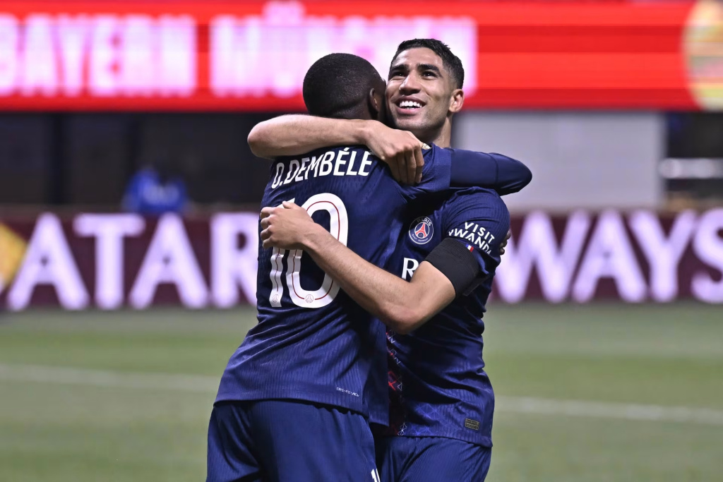 54_BAYERN_dembele_hakimi_mzk3pz_1.jpg 54_BAYERN_dembele_hakimi_mzk3pz_1.jpg
