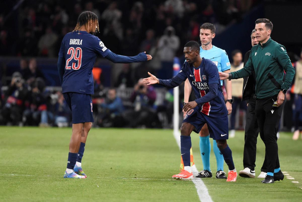54-arsenal-dembele.jpg