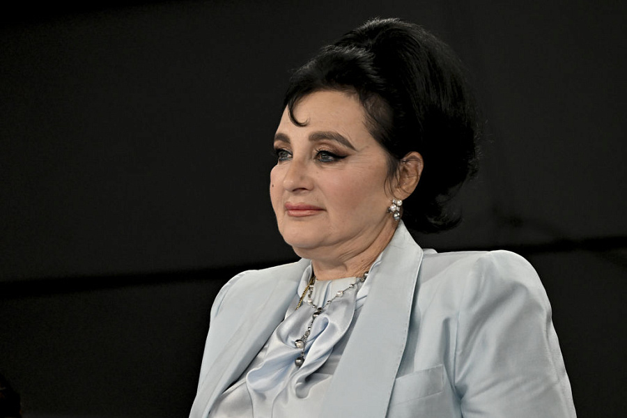 Ирина Винер одобрила выбор Дины Авериной: девушка выходит замуж за фигуриста Дмитрия Соловьёва