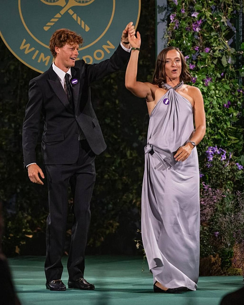 Синнер и Швёнтек обсудили победу на Wimbledon после допинг-скандала