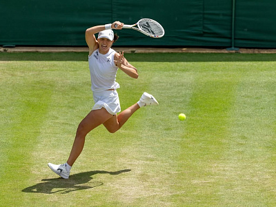 Ига Швёнтек сразится с Амандой Анисимовой в финале Wimbledon