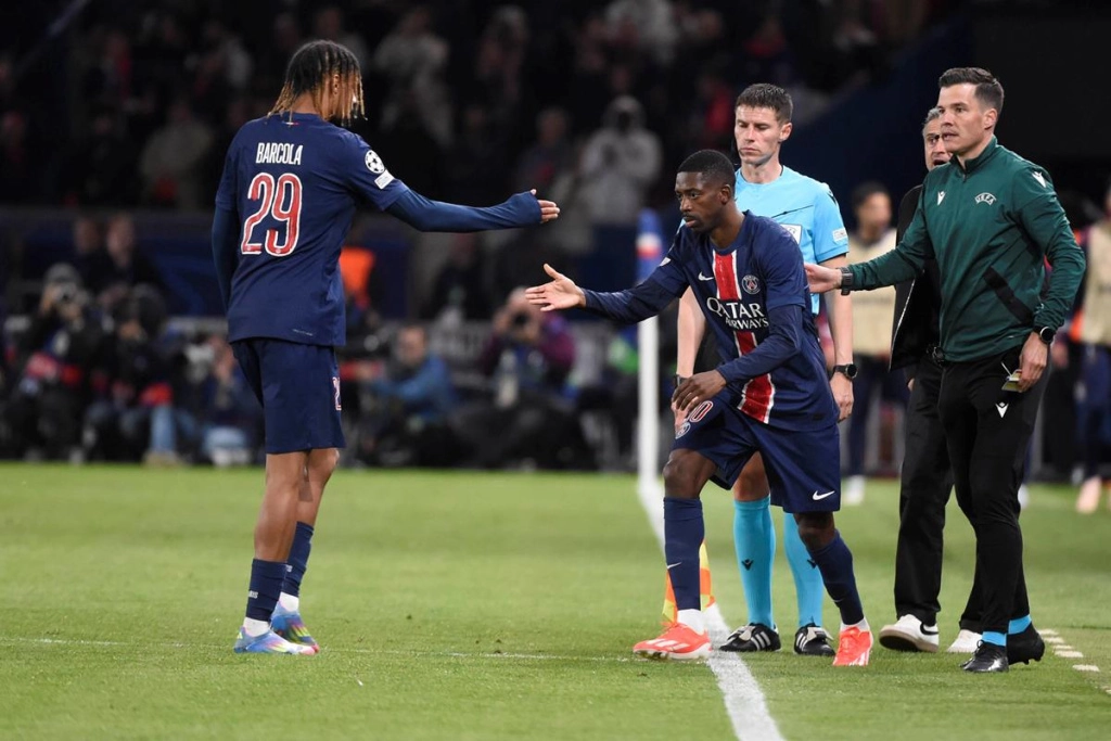 54-arsenal-dembele.jpg